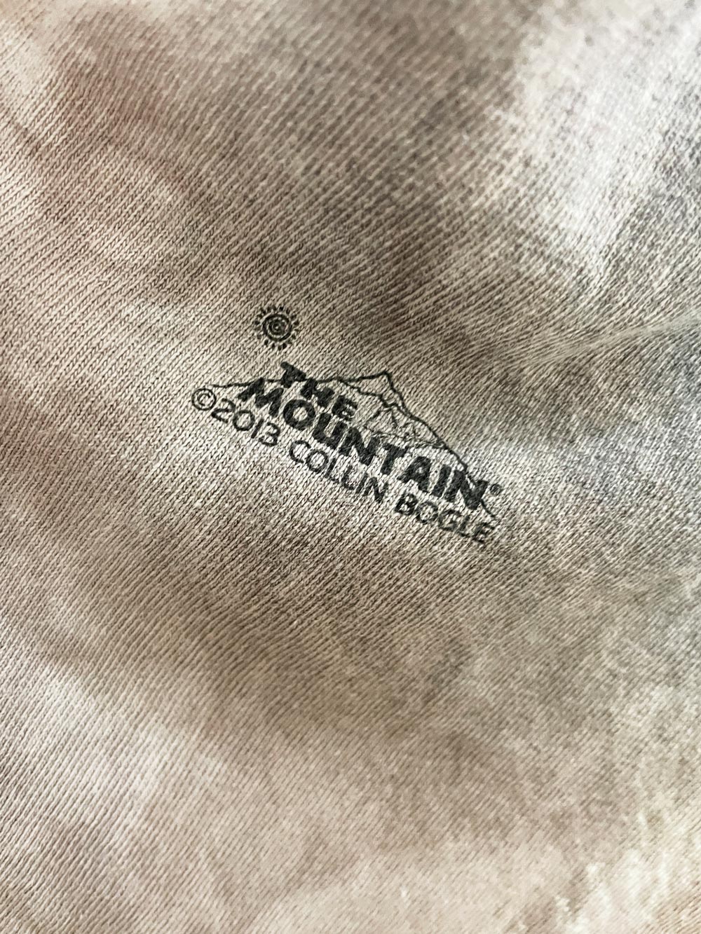 vintage 00s the mountain wolf print tie dye tee