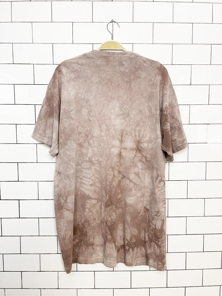 vintage 00s the mountain wolf print tie dye tee