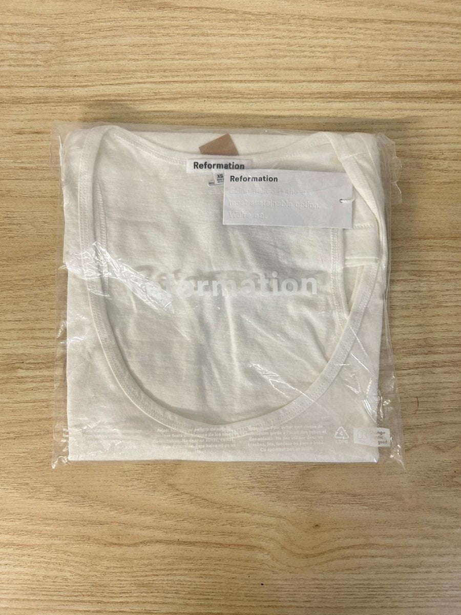 nwt reformation 2024 avery tank top - good market thrift store