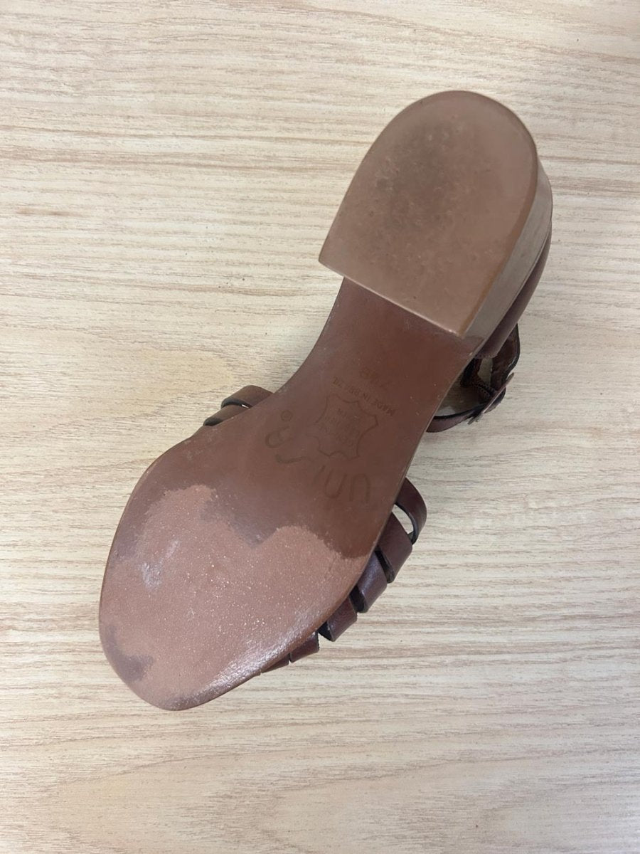 vintage unisa leather ankle strap heels - good market thrift store