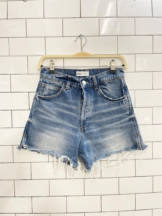 zara high rise cut off denim shorts - good market thrift store