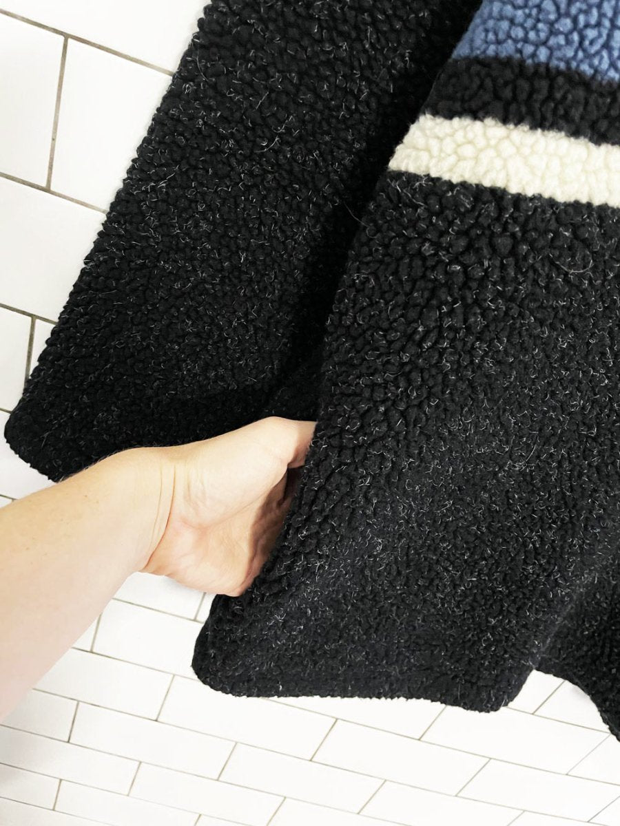 y2k deep pile fleece chest stripe 1/4 zip pullover - good market thrift store