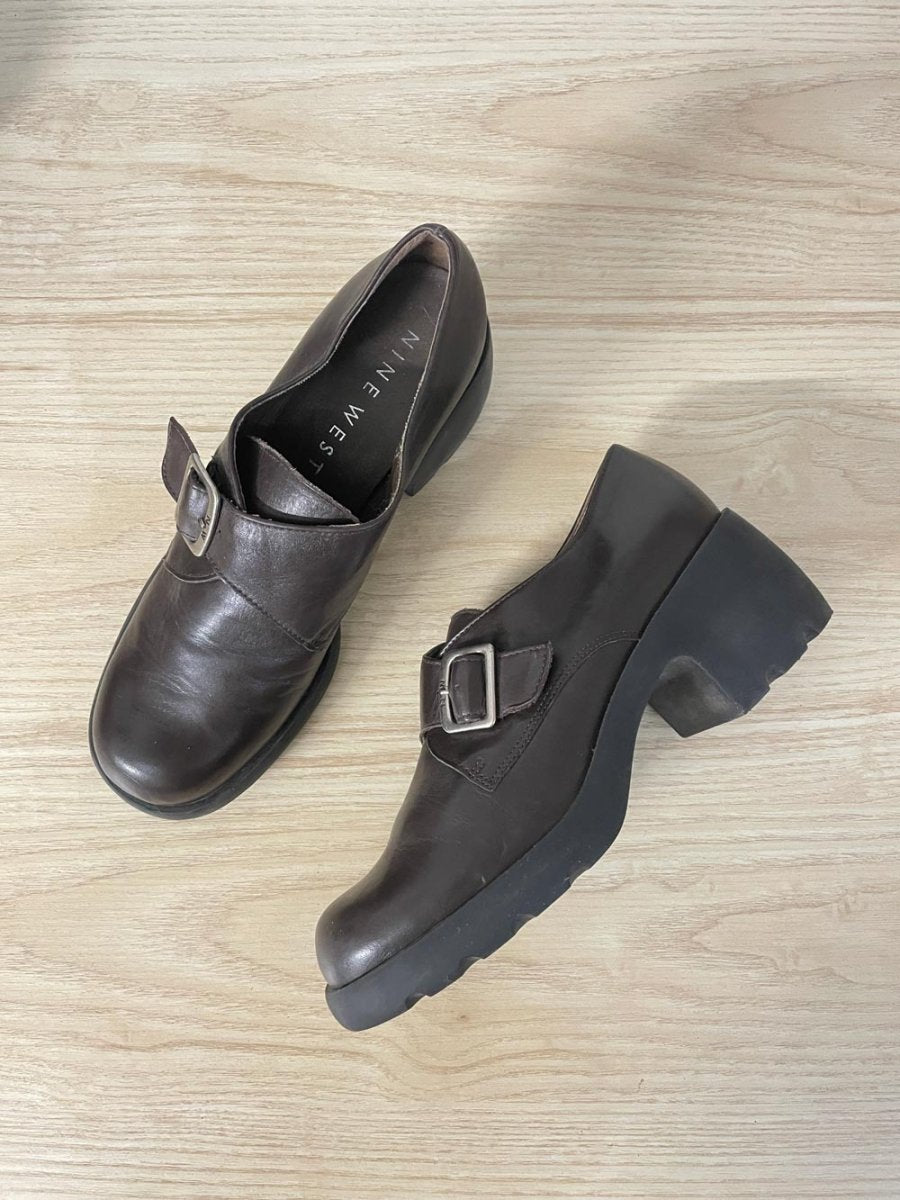 vintage 90s nine west buckle leather loafer - good market thrift store