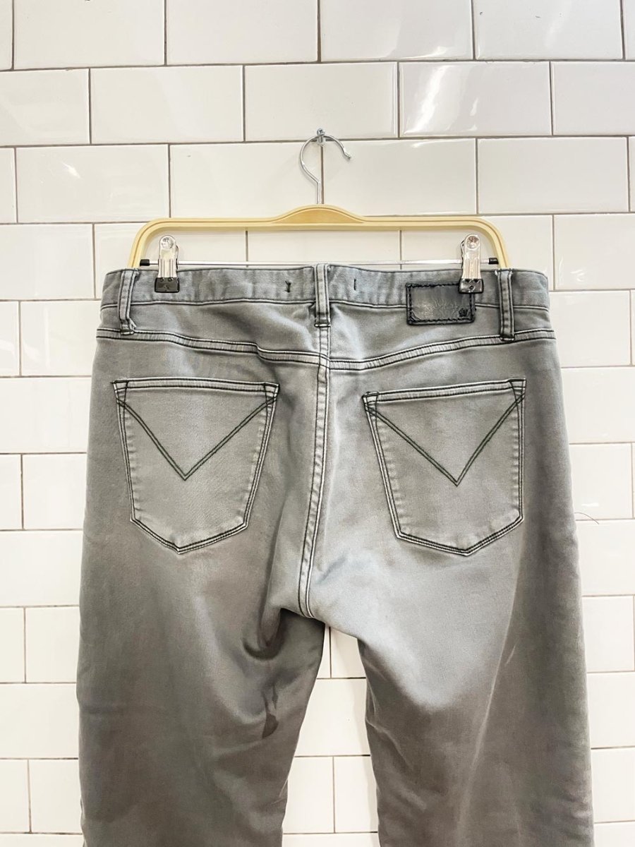 john varvatos bowery slim straight jeans - good market thrift store