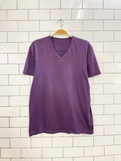 john varvatos cotton v - neck tee - good market thrift store