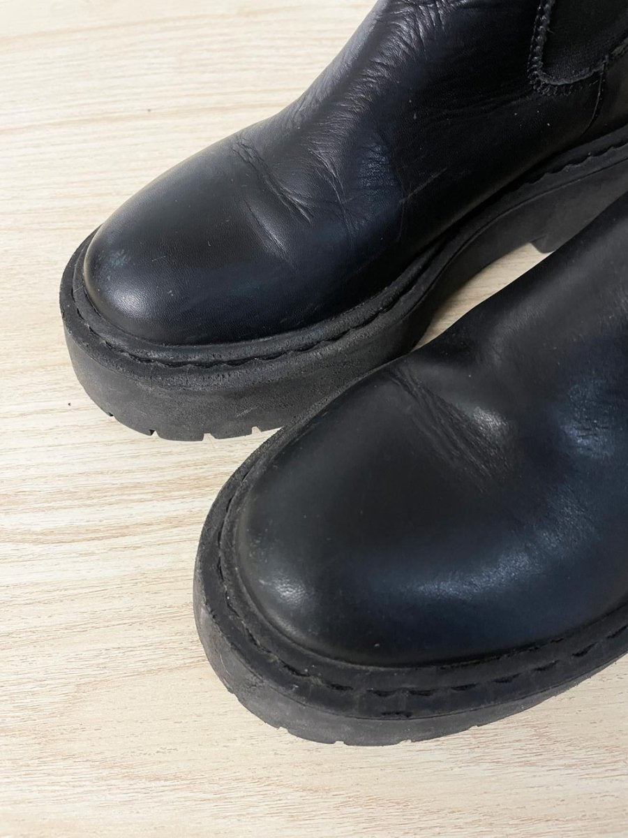 l'intervalle chunky mid - calf leather chelsea boot - good market thrift store