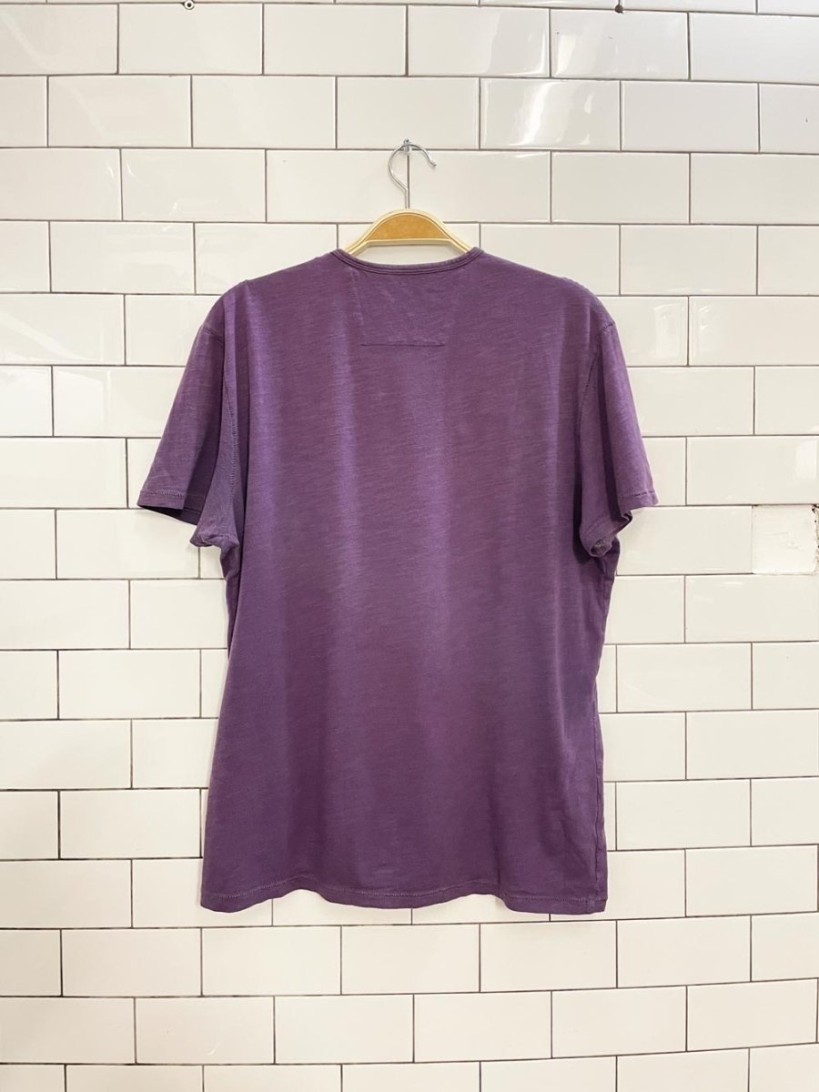 john varvatos cotton v - neck tee - good market thrift store