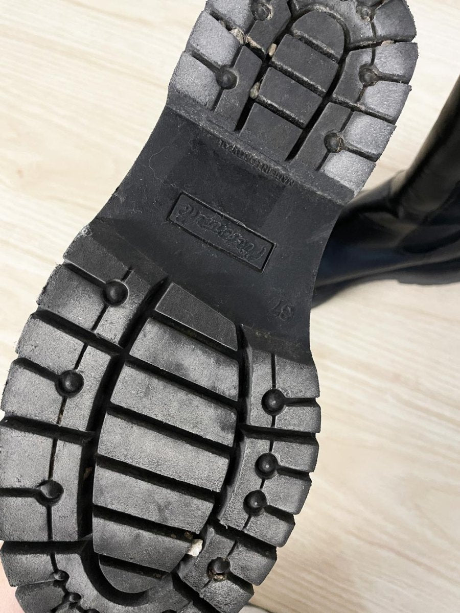 l'intervalle chunky mid - calf leather chelsea boot - good market thrift store