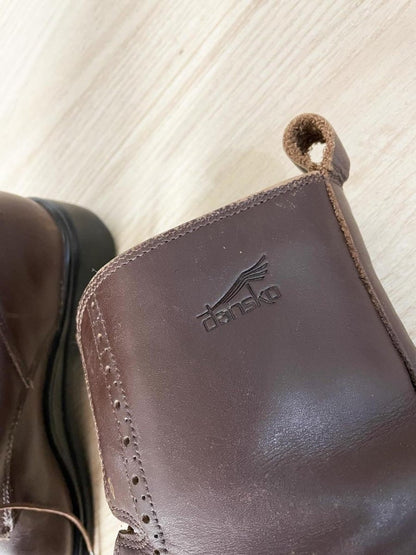 dankso equestrian lace up leather boot - good market thrift store