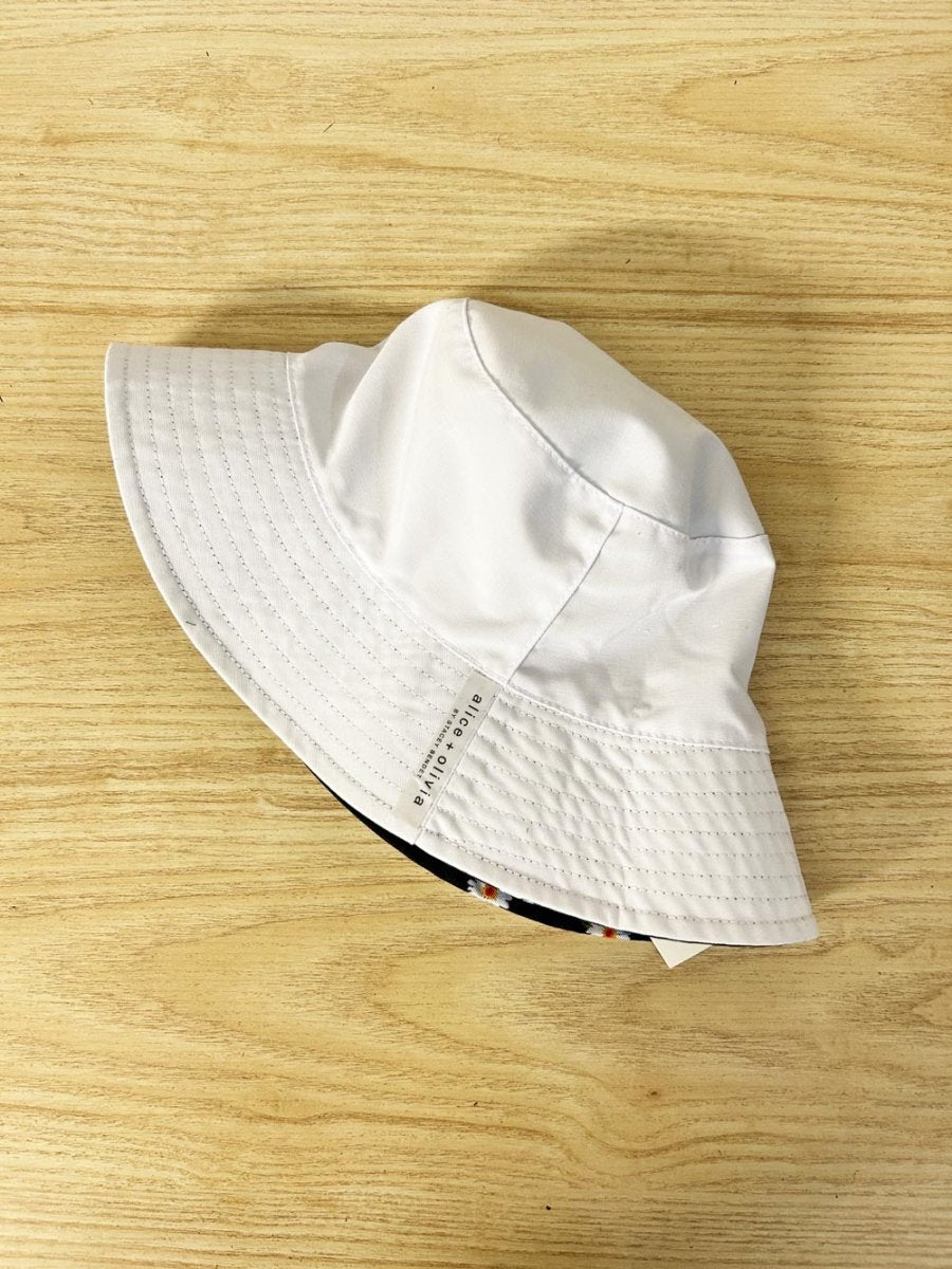nwt alice + olivia reversible floral bucket hat - good market thrift store