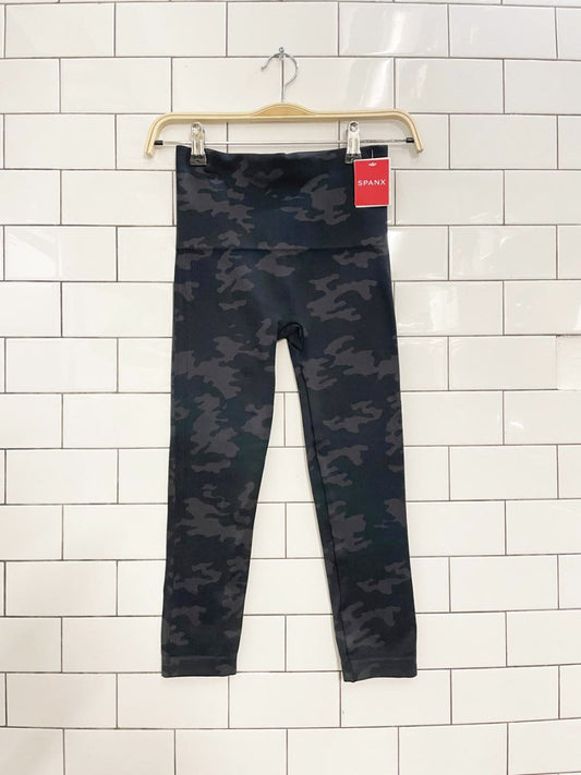 nwt spanx camo cropped leggings - good market thrift store