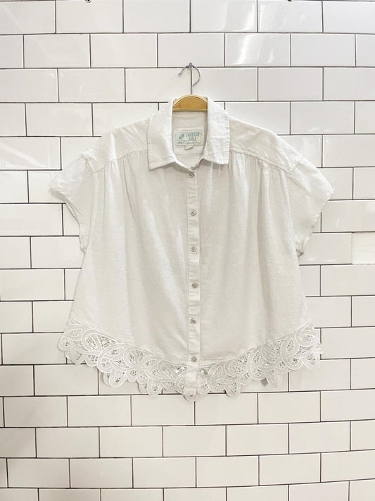 american eagle linen - blend oversized lace trim top - good market thrift store