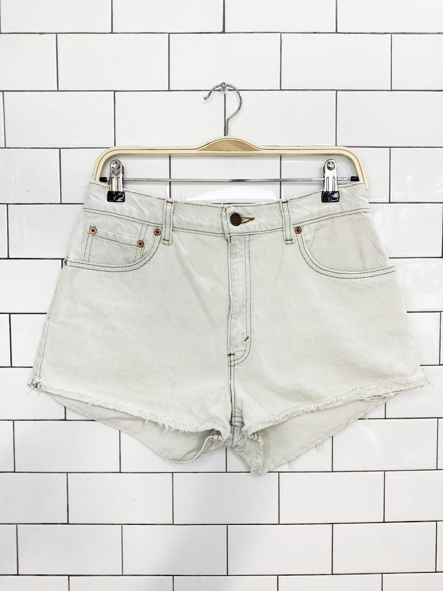 vintage 90s levi's 550 distressed relaxed bleach mini denim shorts