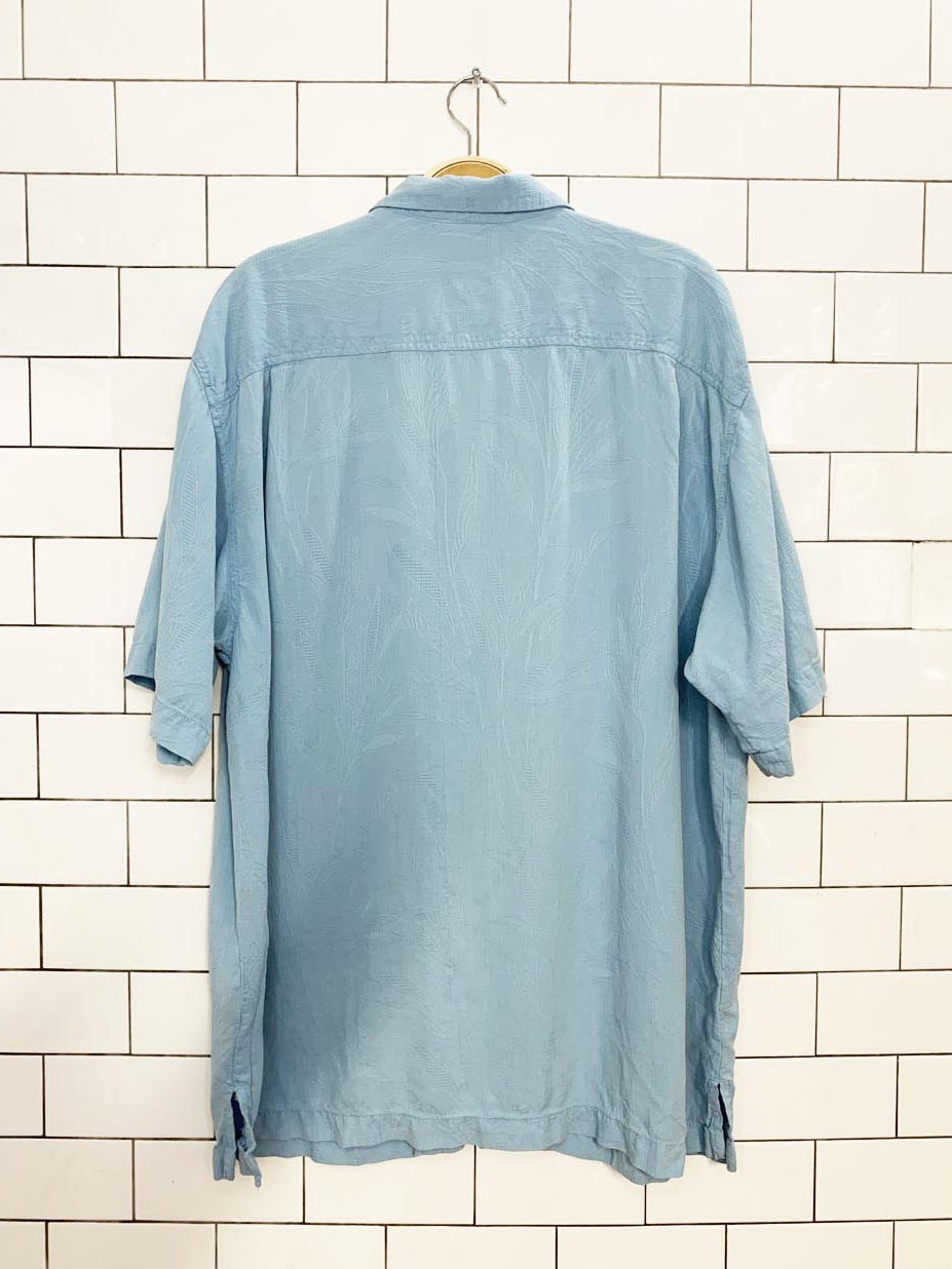 tommy bahama 100% silk full button resort shirt | original fit