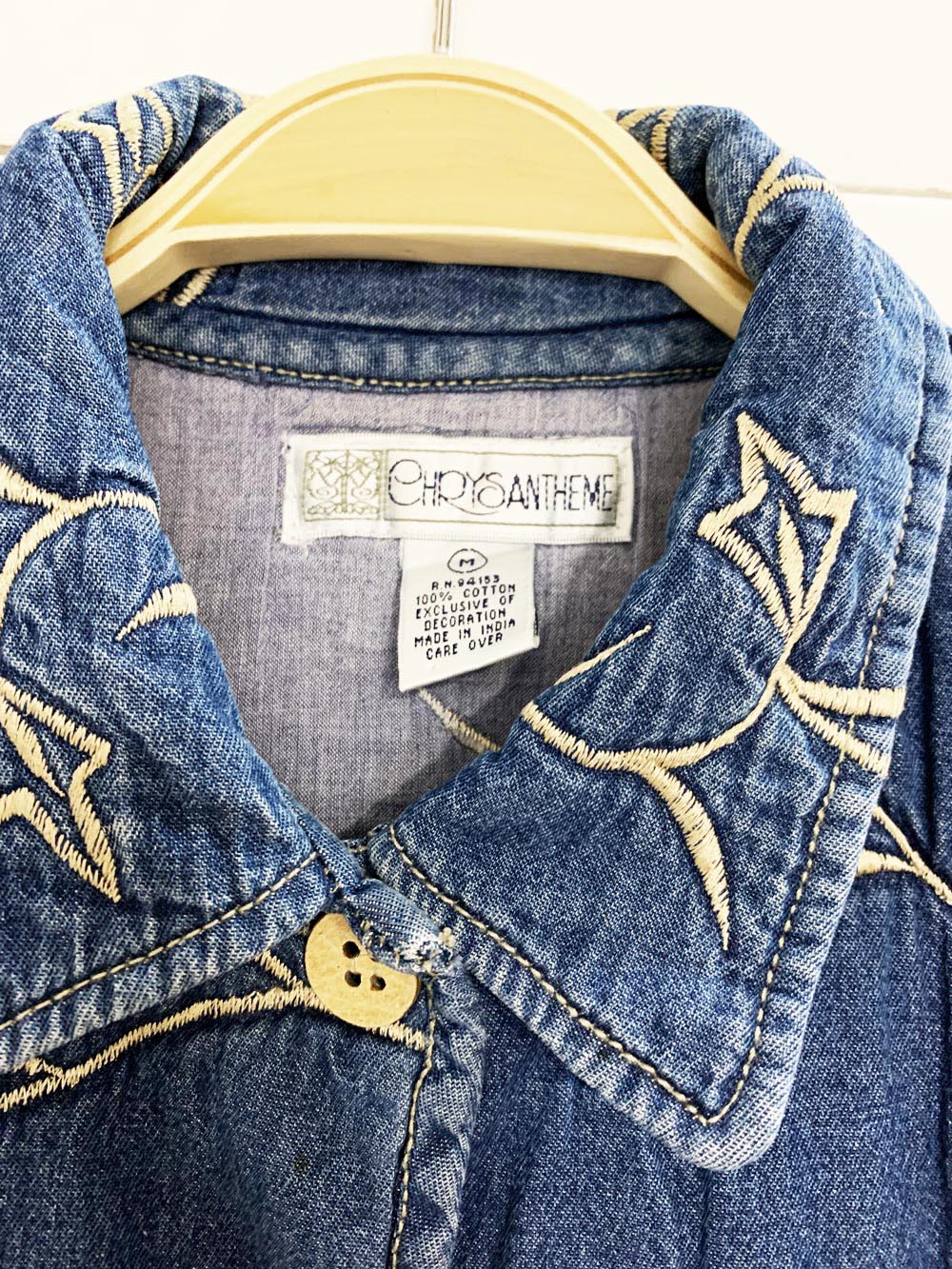 vintage 00s chrysantheme quilted embroidered denim vest