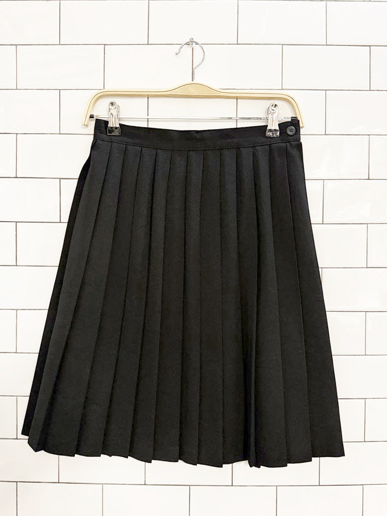 vintage 90s jessica pleated mini skirt | made in Canada