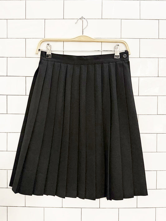 vintage 90s jessica pleated mini skirt | made in Canada