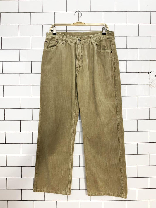vintage 90s levi's 518 relaxed leg chunky cord pants