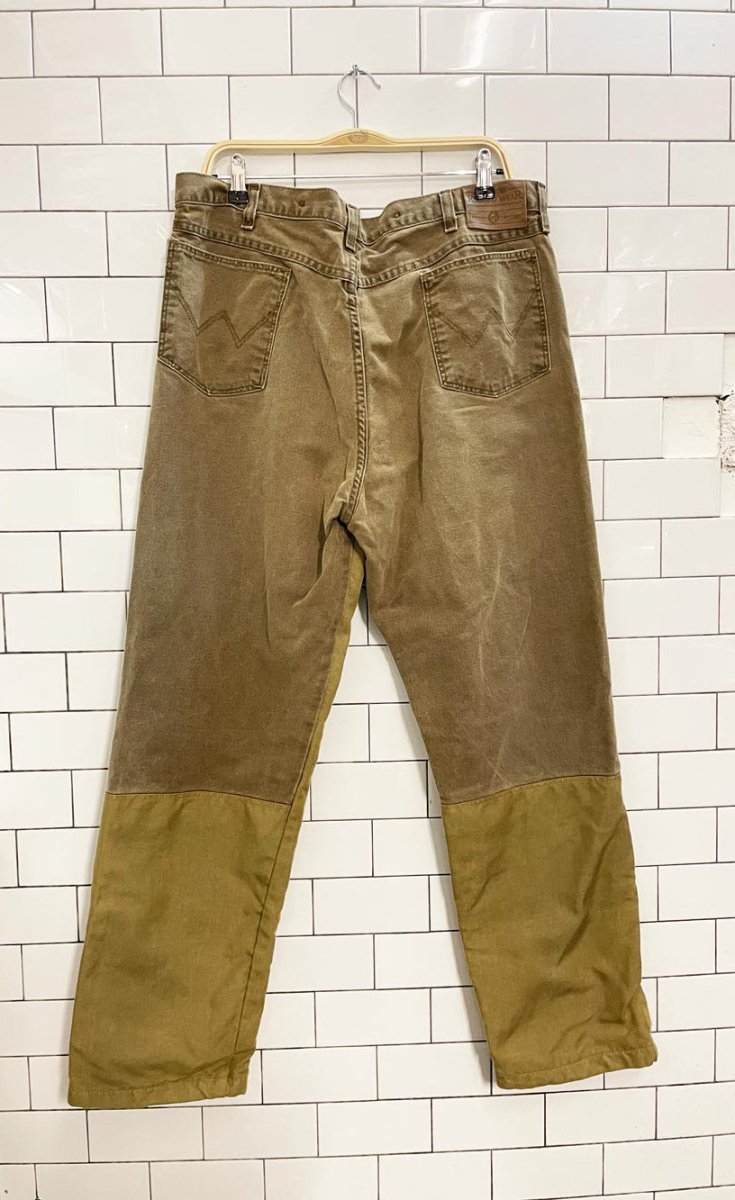 wrangler rugged wear double knee twill pants - good market thrift store