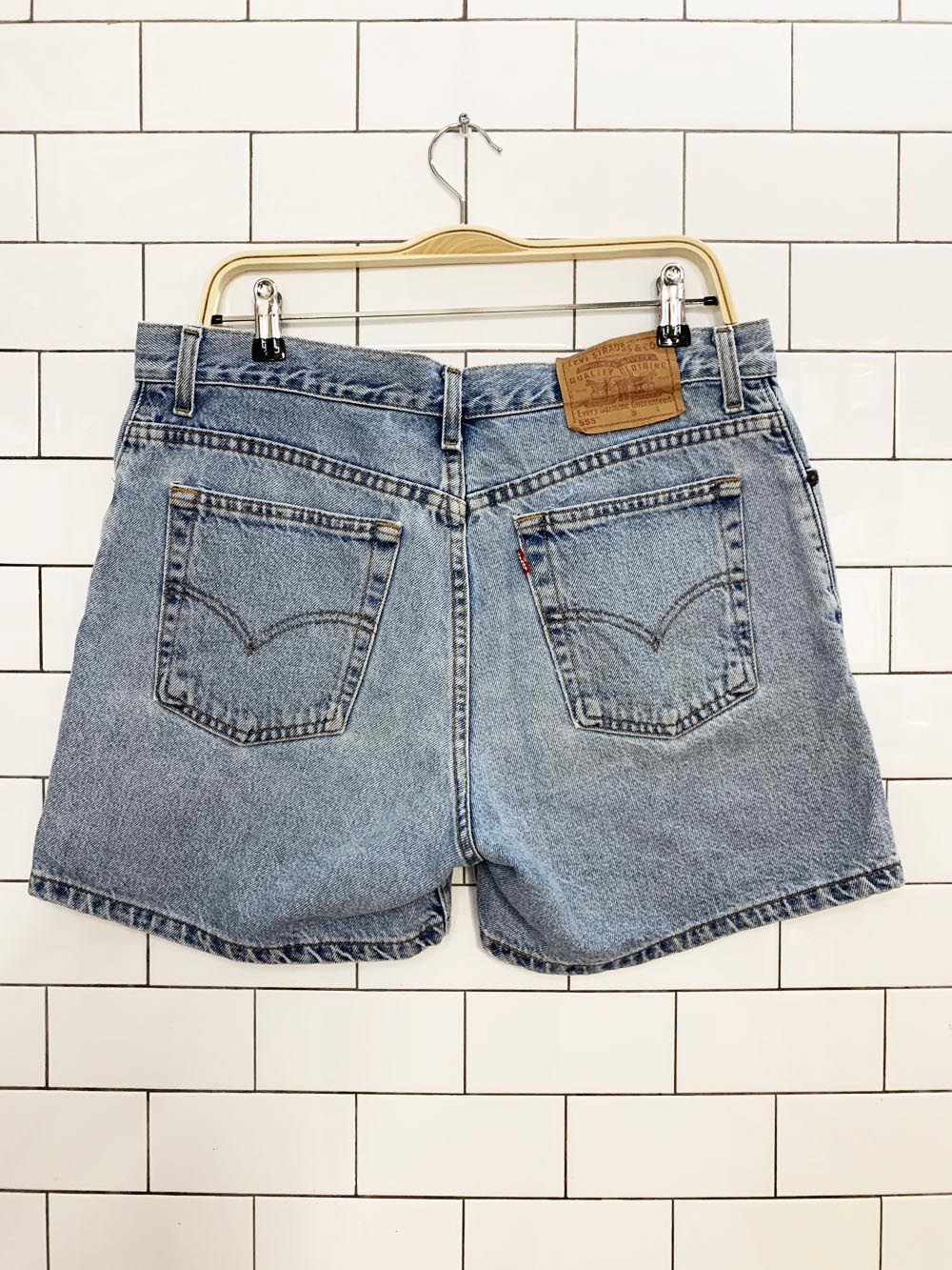 vintage 90s levi's 555 guys fit denim shorts