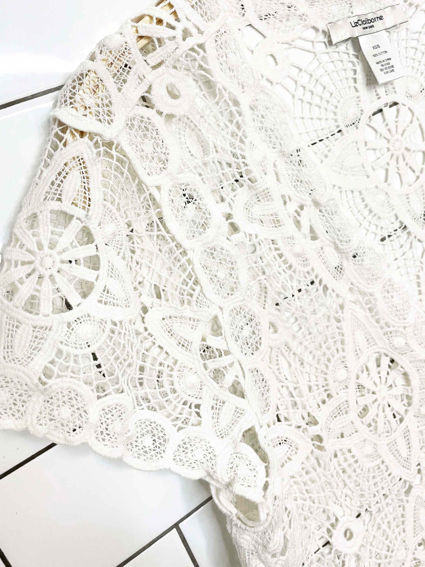 vintage 00s liz claiborne crochet knit crop open cardigan top