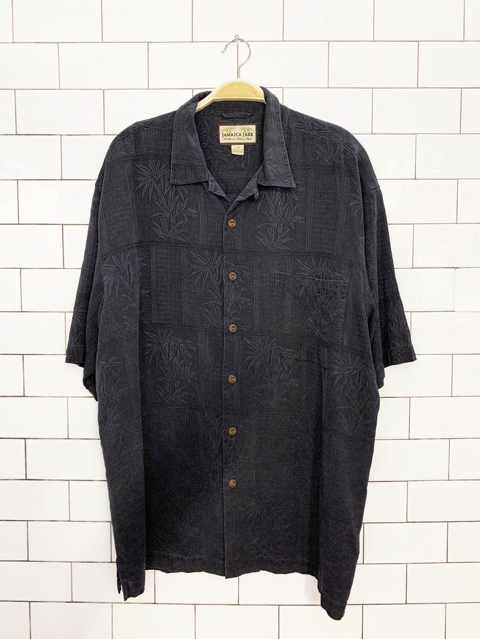 jamaica jaxx 100% silk full button cabana shirt