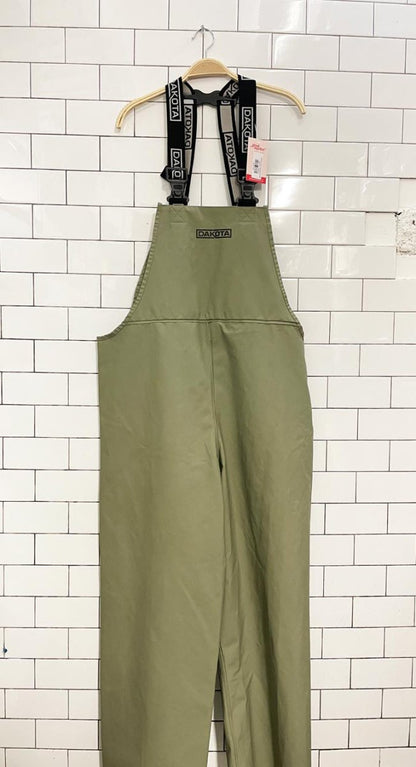 dakota workpro waterpoof overalls - good market thrift store