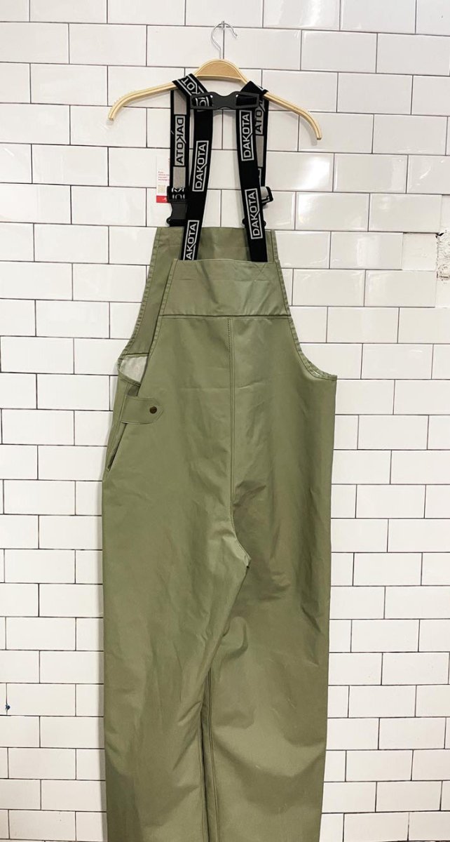 dakota workpro waterpoof overalls - good market thrift store