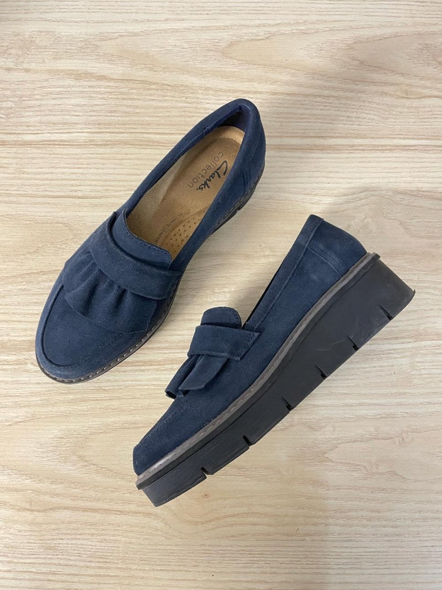clarks ruffle suede platform loafer - good market thrift store