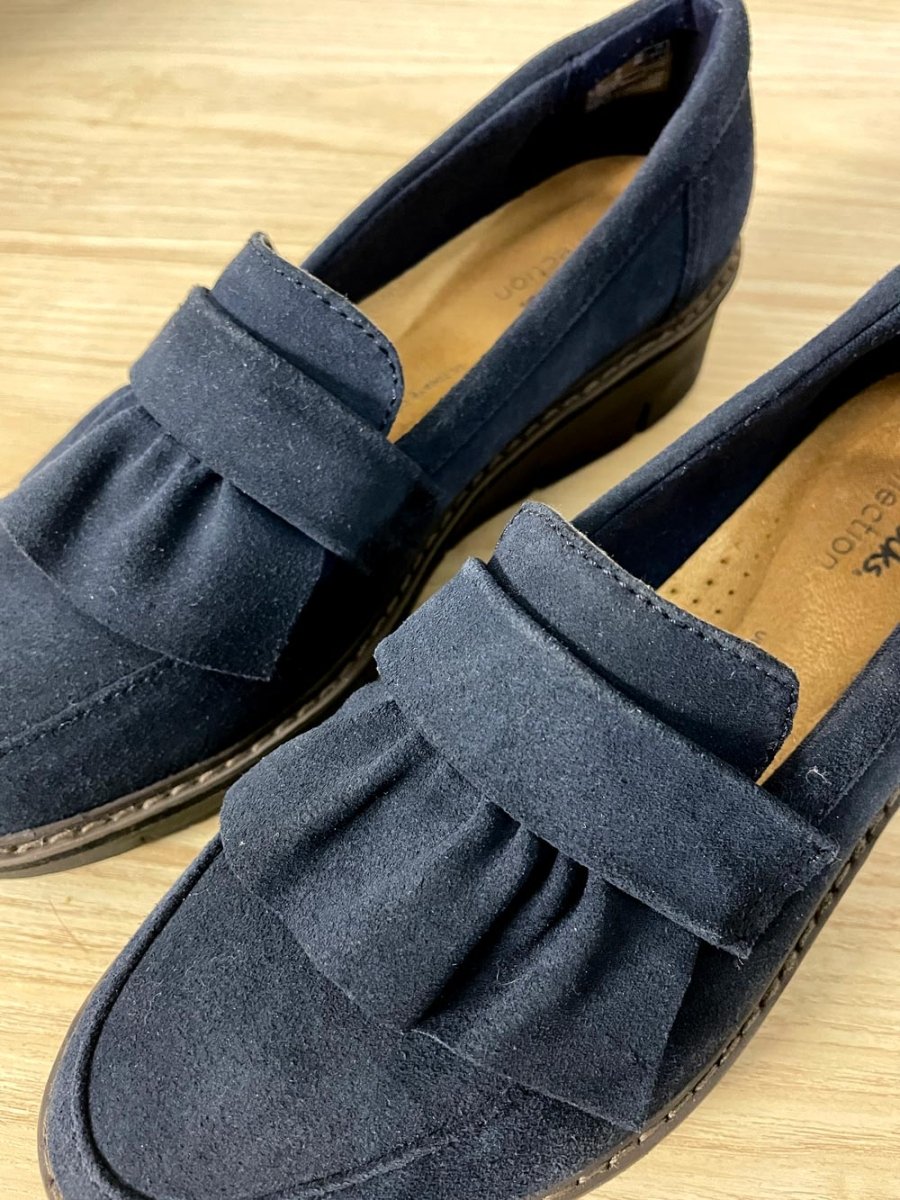 clarks ruffle suede platform loafer - good market thrift store