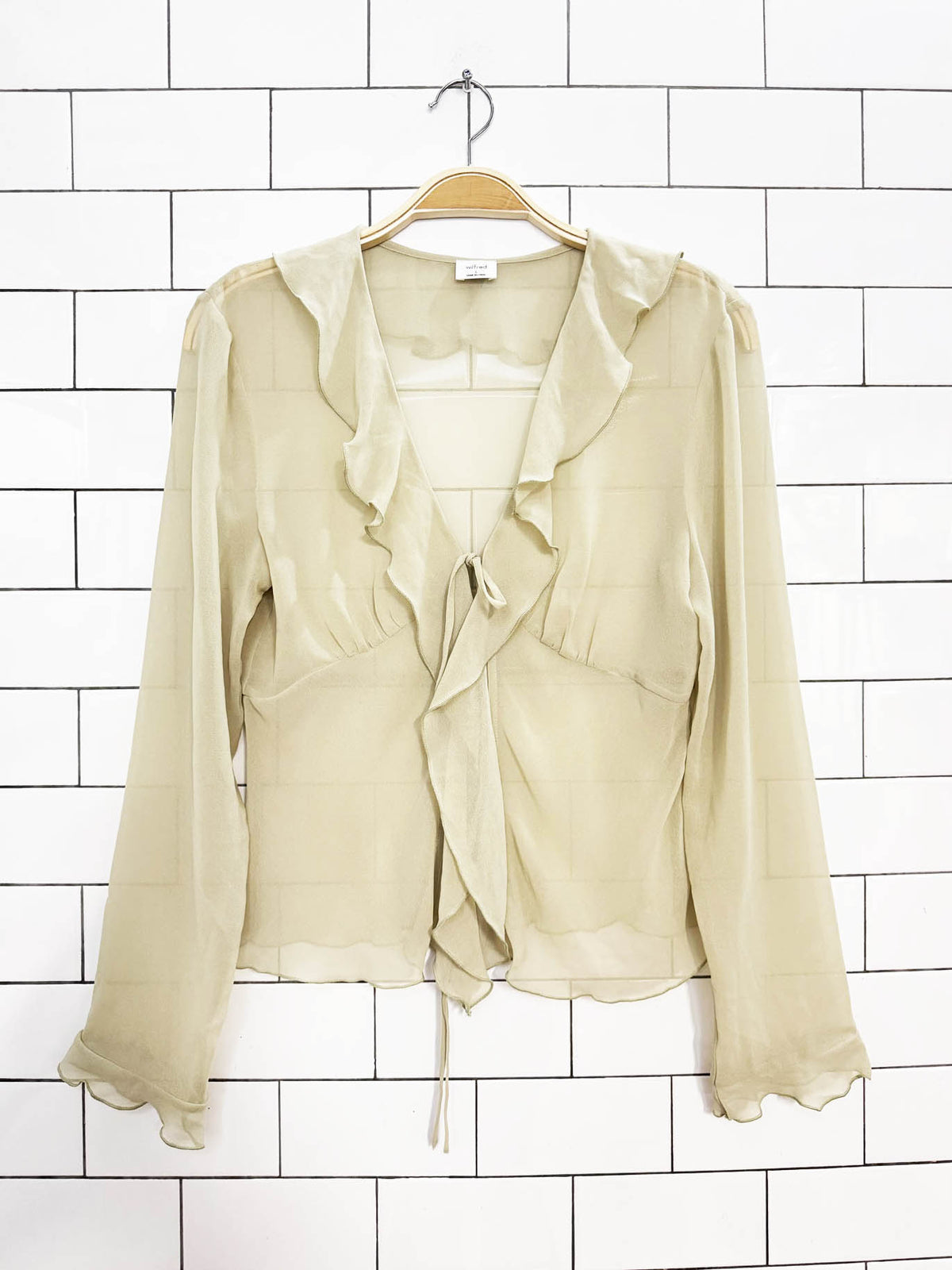 wilfred frenchy chiffon ruffle single tie blouse | aritzia
