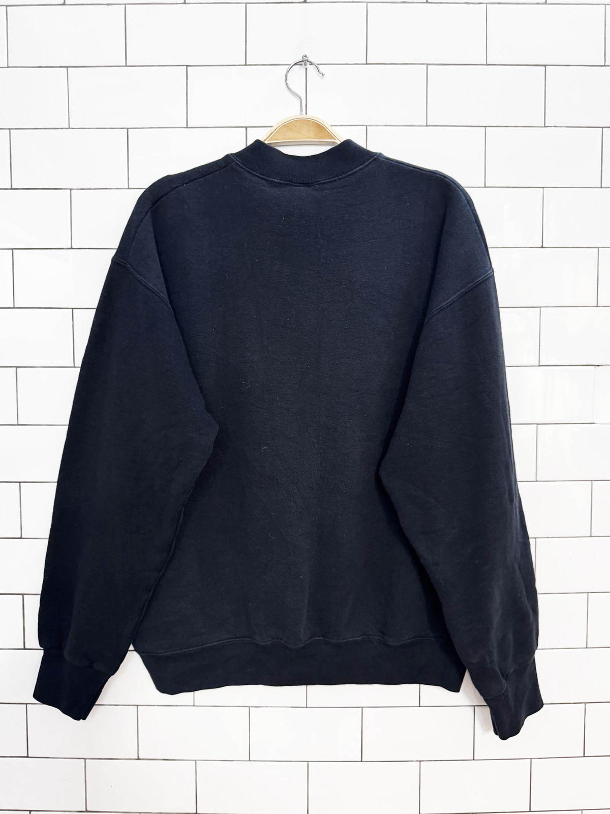 vintage 00s new york embroidered city spell out sweatshirt