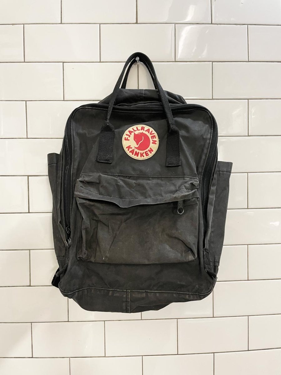 fjallraven black kanken backpack - good market thrift store