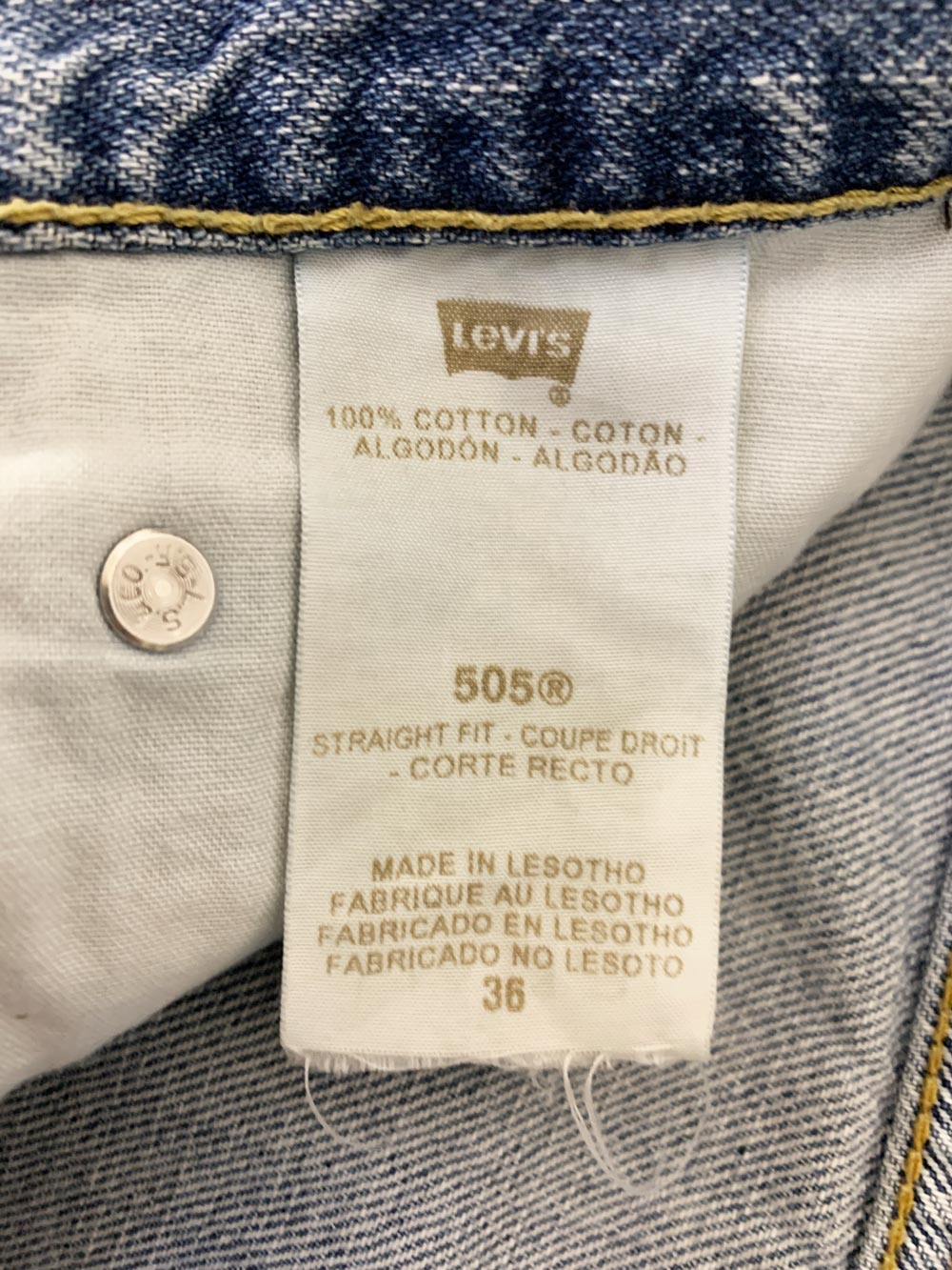 vintage 00s levi's 505 long denim shorts | straight fit
