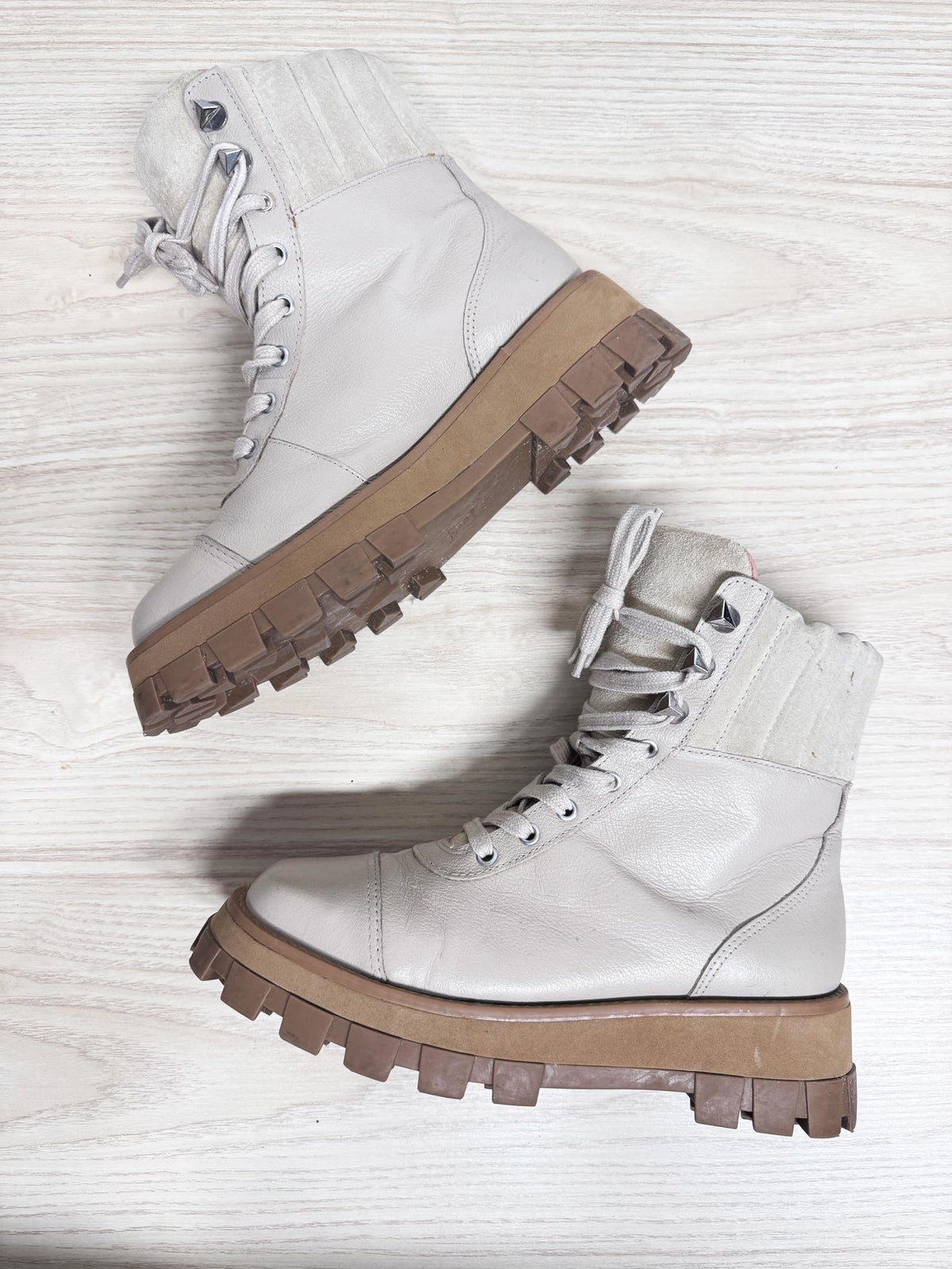 schutz sutton leather lug sole platform hiking boots