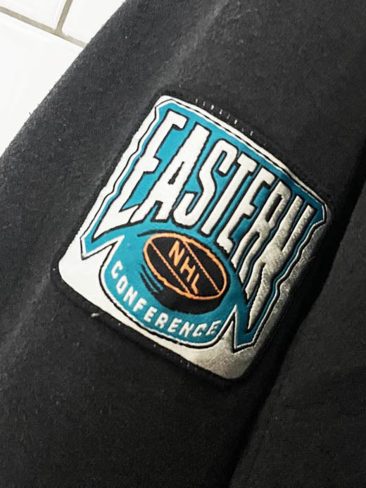 vintage 90s lee pittsburgh penguins two-tone sweatshirt | NHL