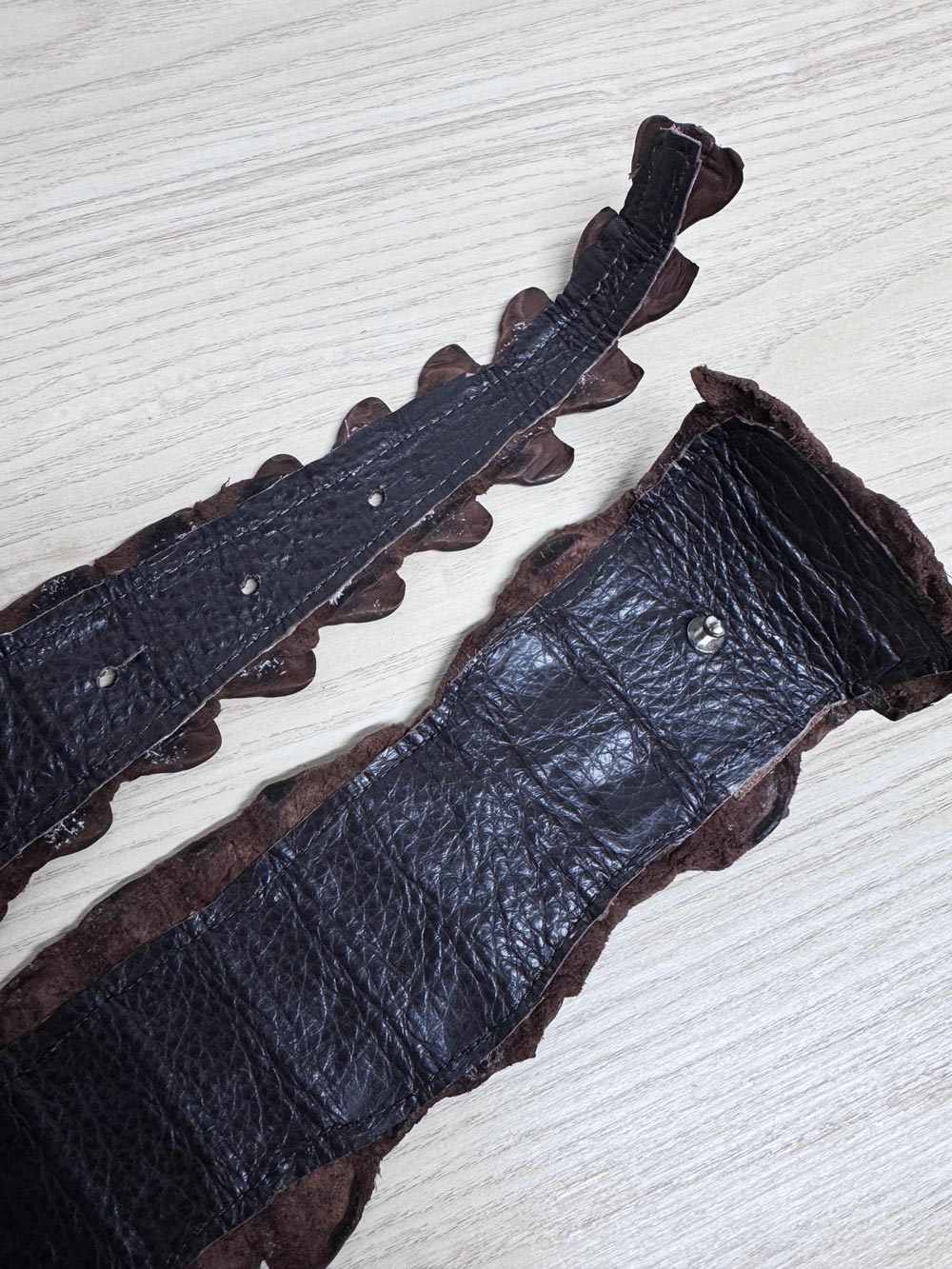 vintage crocodile leather dorsal scute belt