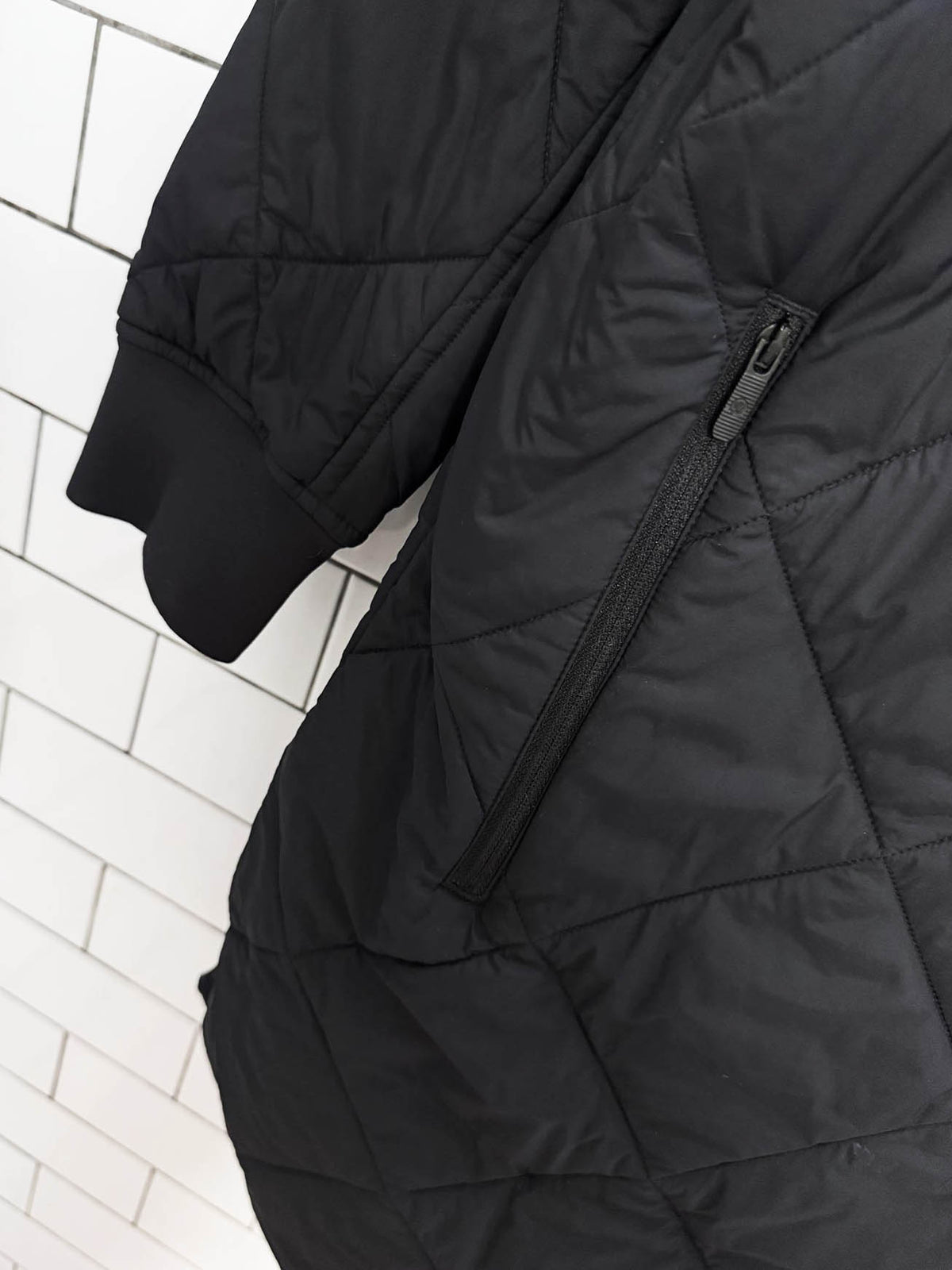 lululemon enough puff reversible quilted liner jacket | glyde primaloft