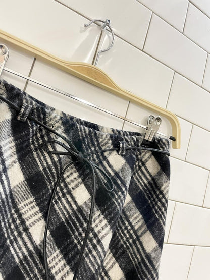 y2k fuzzy diamond plaid tie waist knee length skirt - good market thrift store