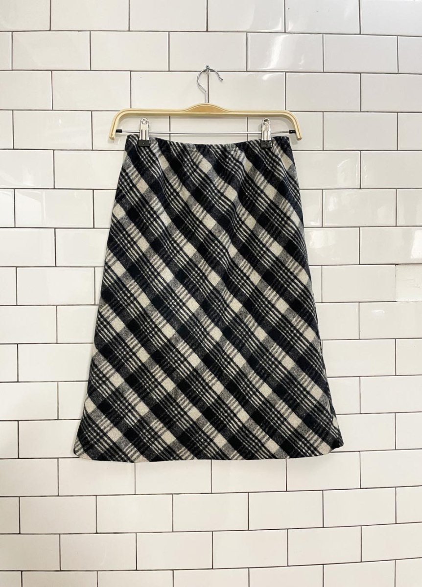 y2k fuzzy diamond plaid tie waist knee length skirt - good market thrift store
