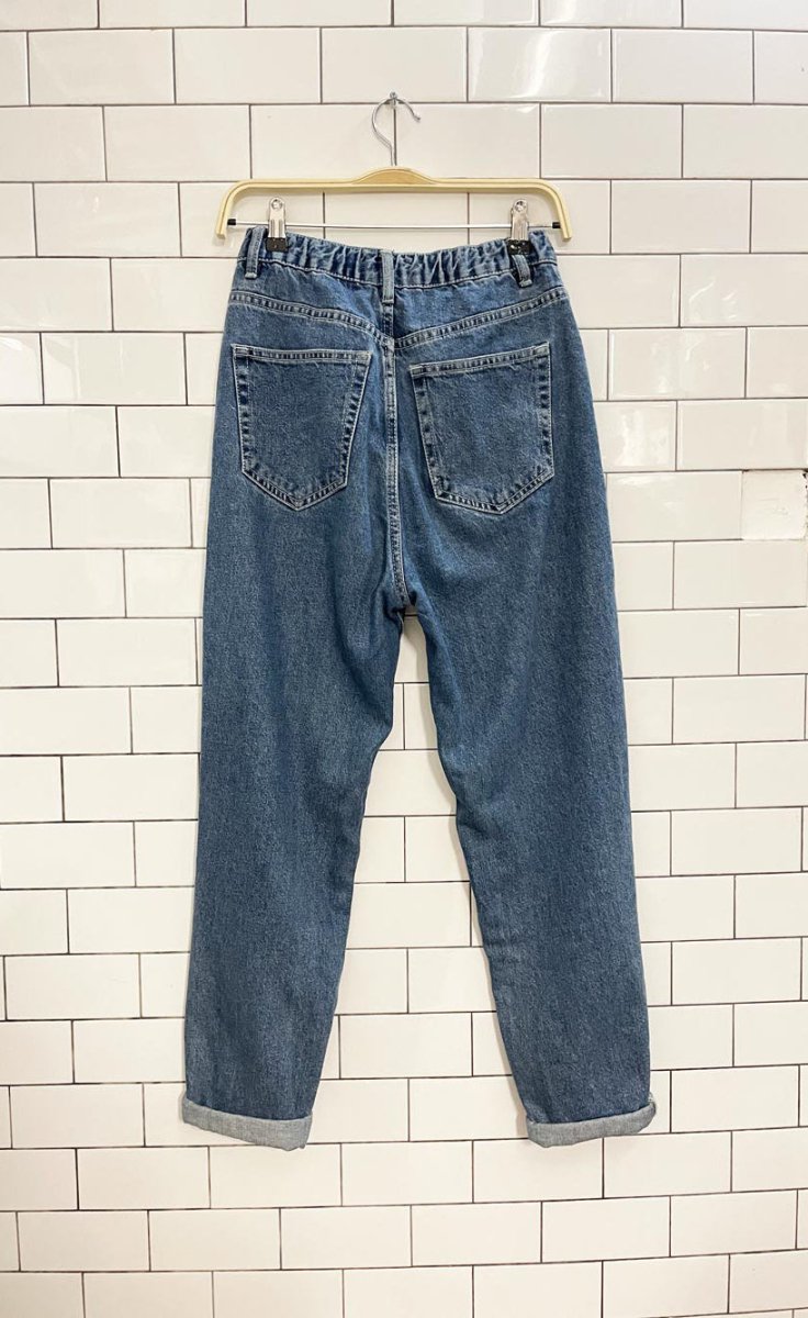 pull & bear high rise mom jeans - good market thrift store