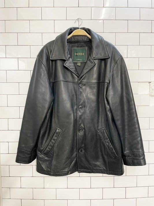 vintage danier heavy leather lined jacket - good market thrift store