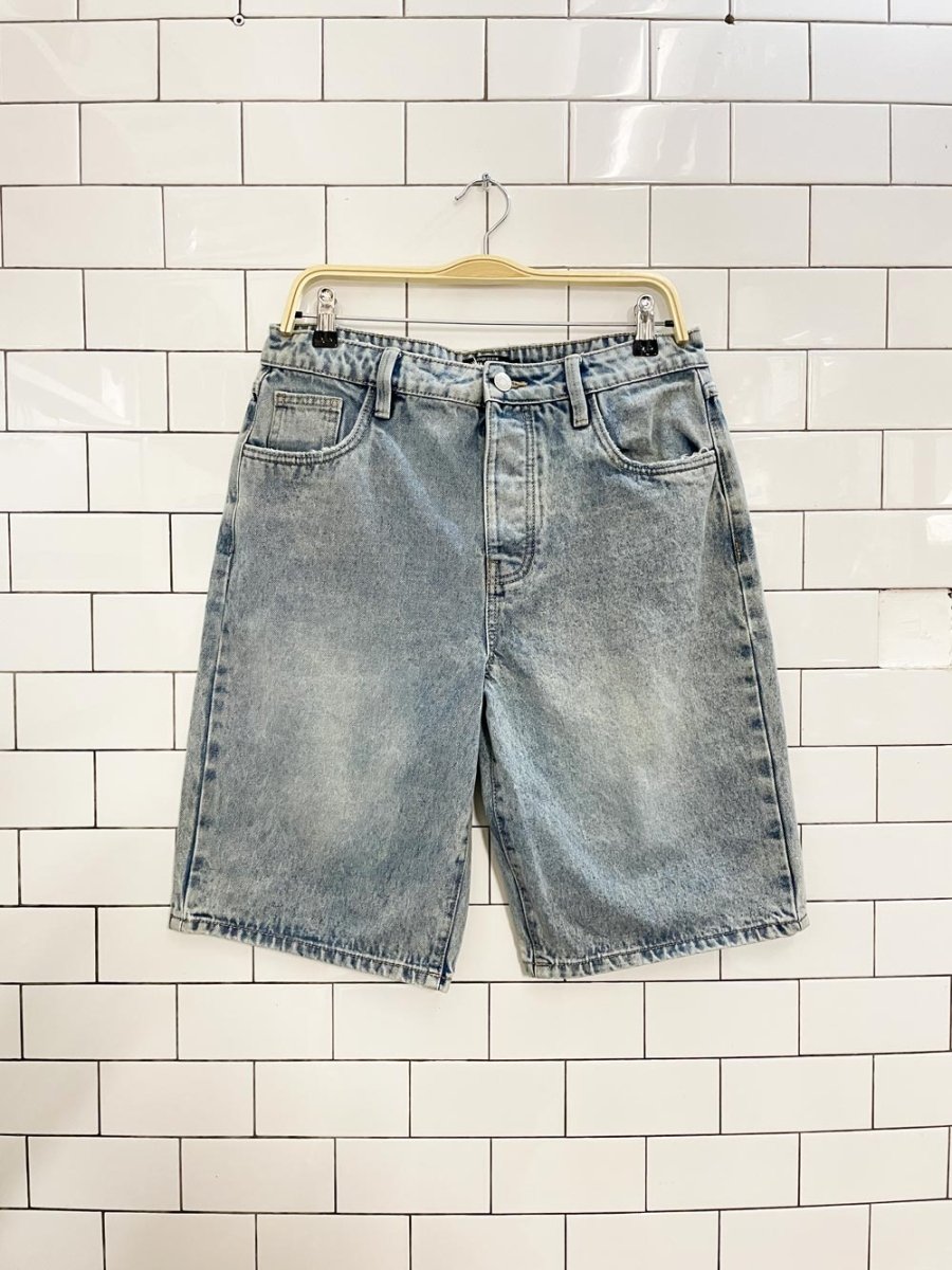 refuge baggy long denim shorts - good market thrift store