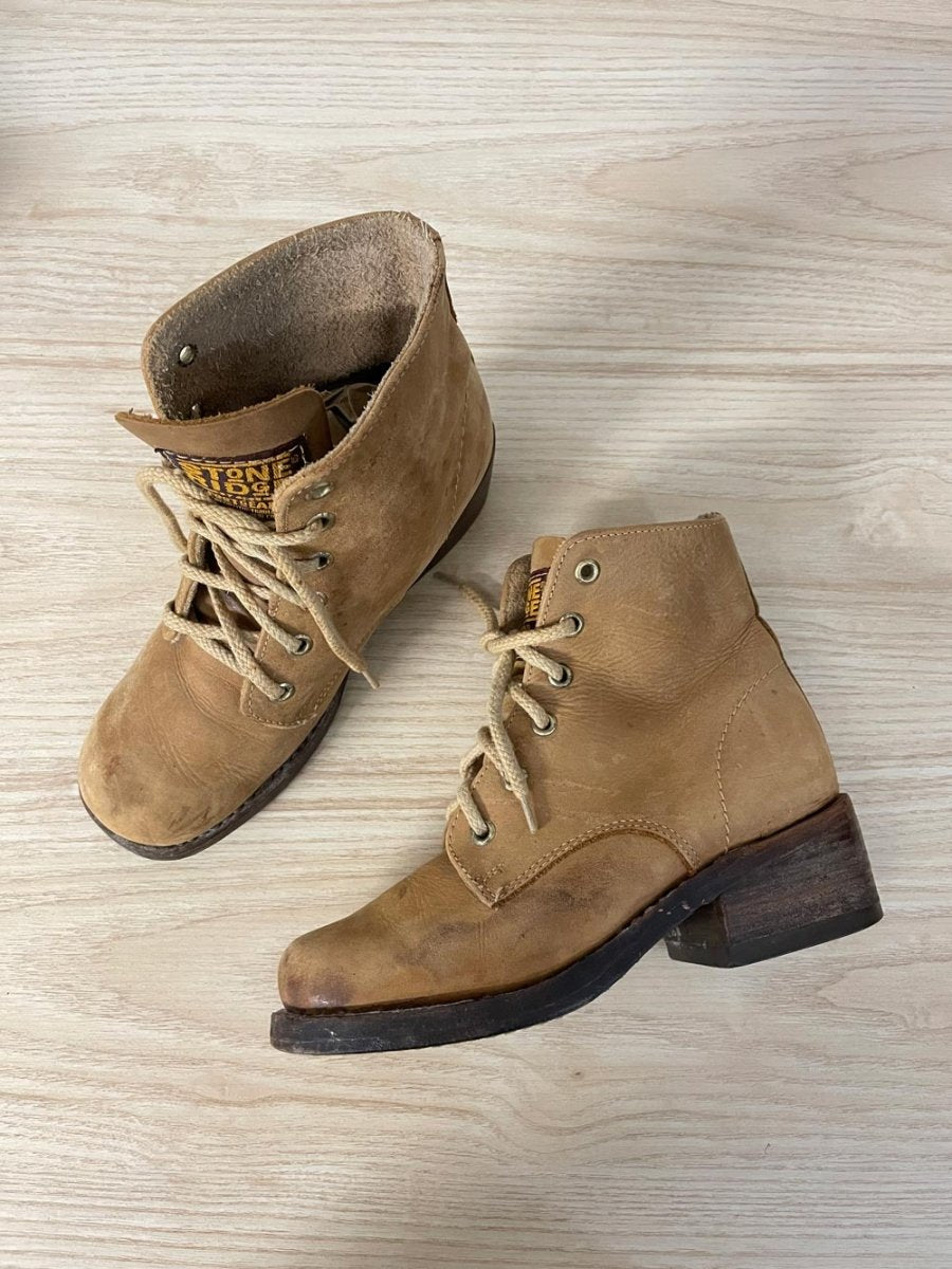 vintage 90s stone ridge heeled boots - good market thrift store