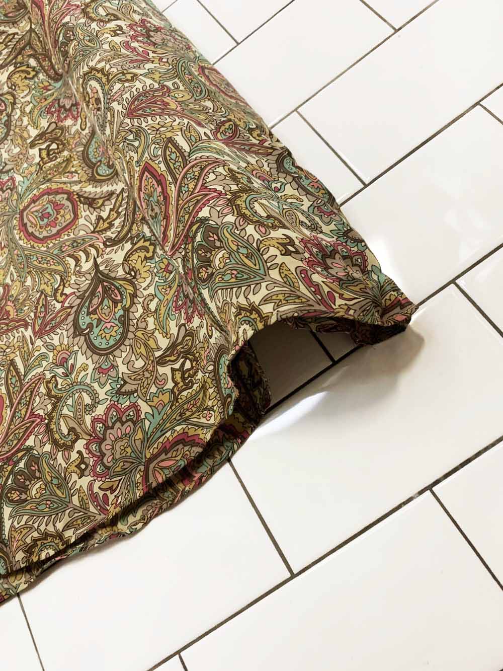 vintage 00s charter club 100% silk paisley midi skirt