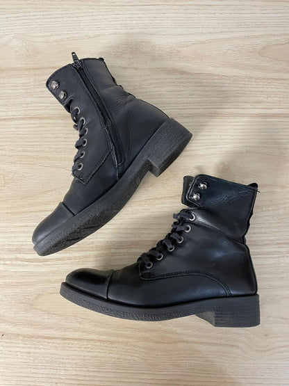 made in portugal lace up leather boots - good market thrift store