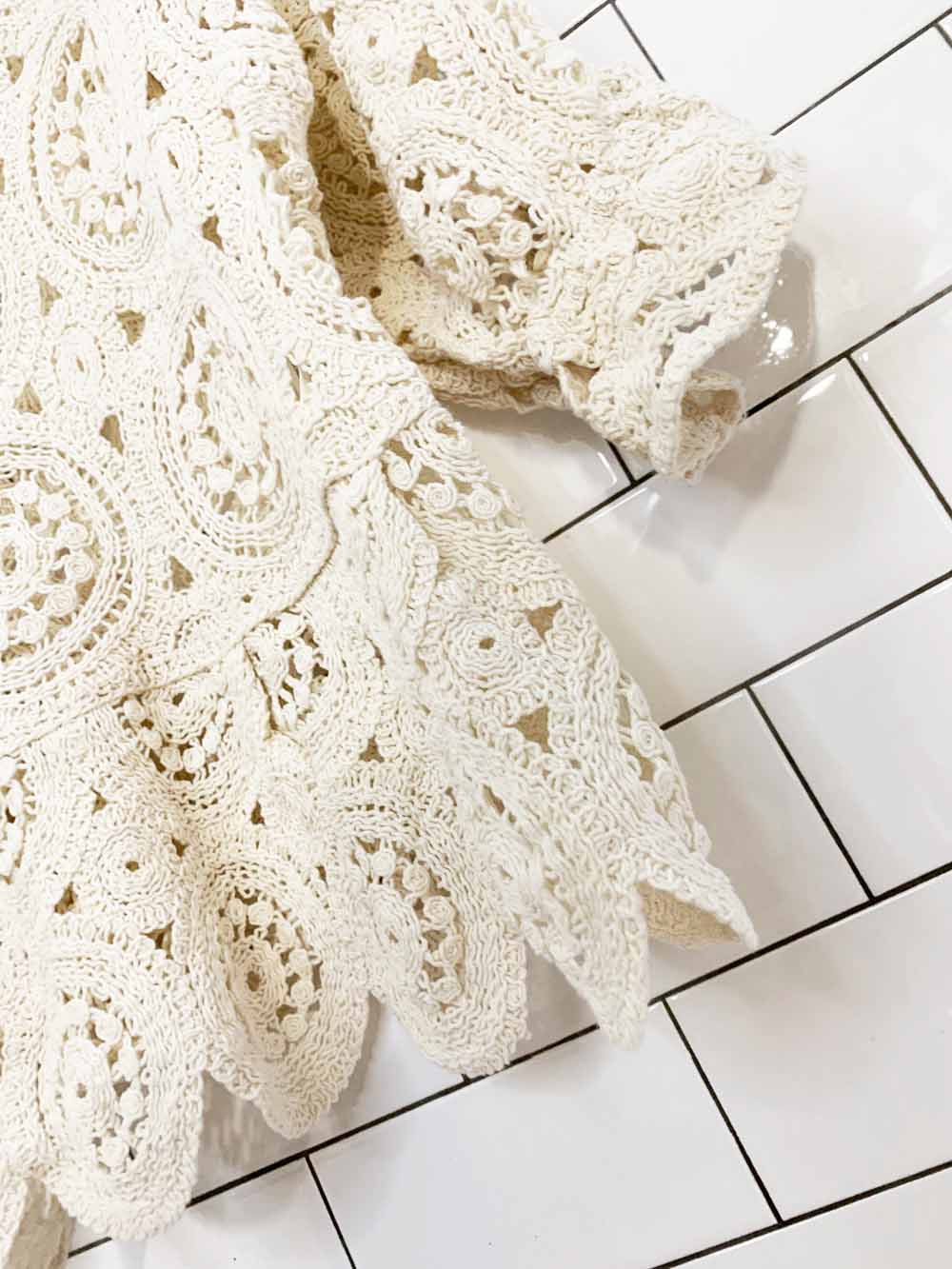 crochet knit boxy peplum hem puff sleeve top