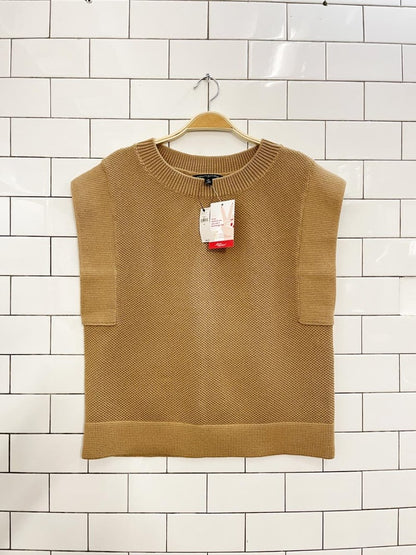 nwt banana republic boxy knit vest - good market thrift store