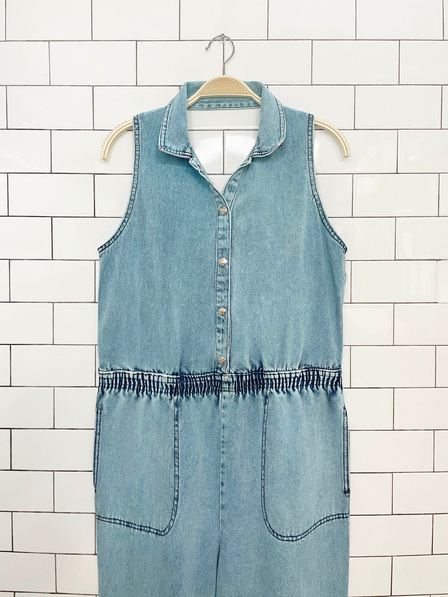 vintage 90s fiori blu denim collared halter-neck jumpsuit | made in Canada