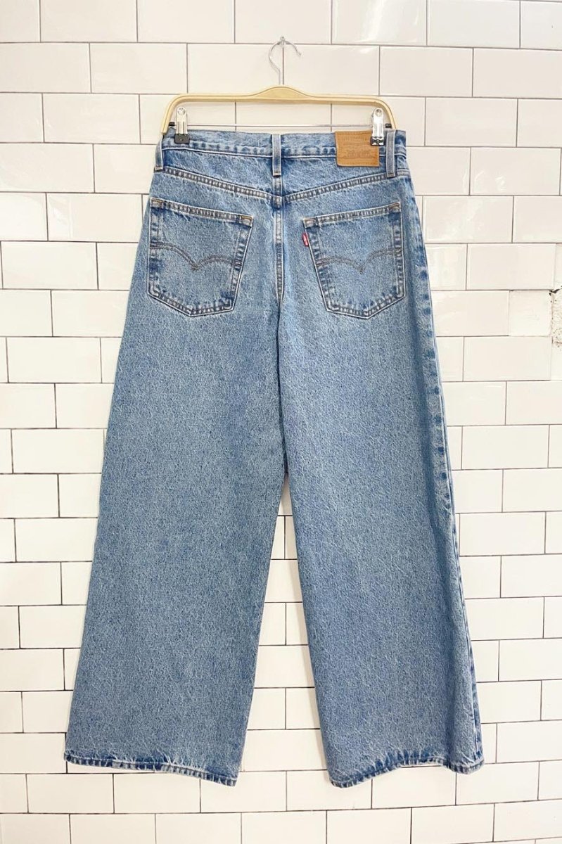 levi's xl baggy straight jeans - good market thrift store